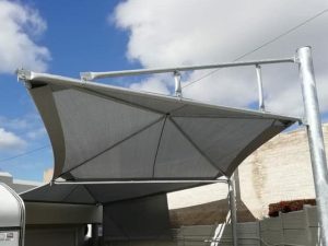 Cantilever car port